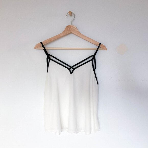 Brandy Melville Tank Top - Picture 1 of 11